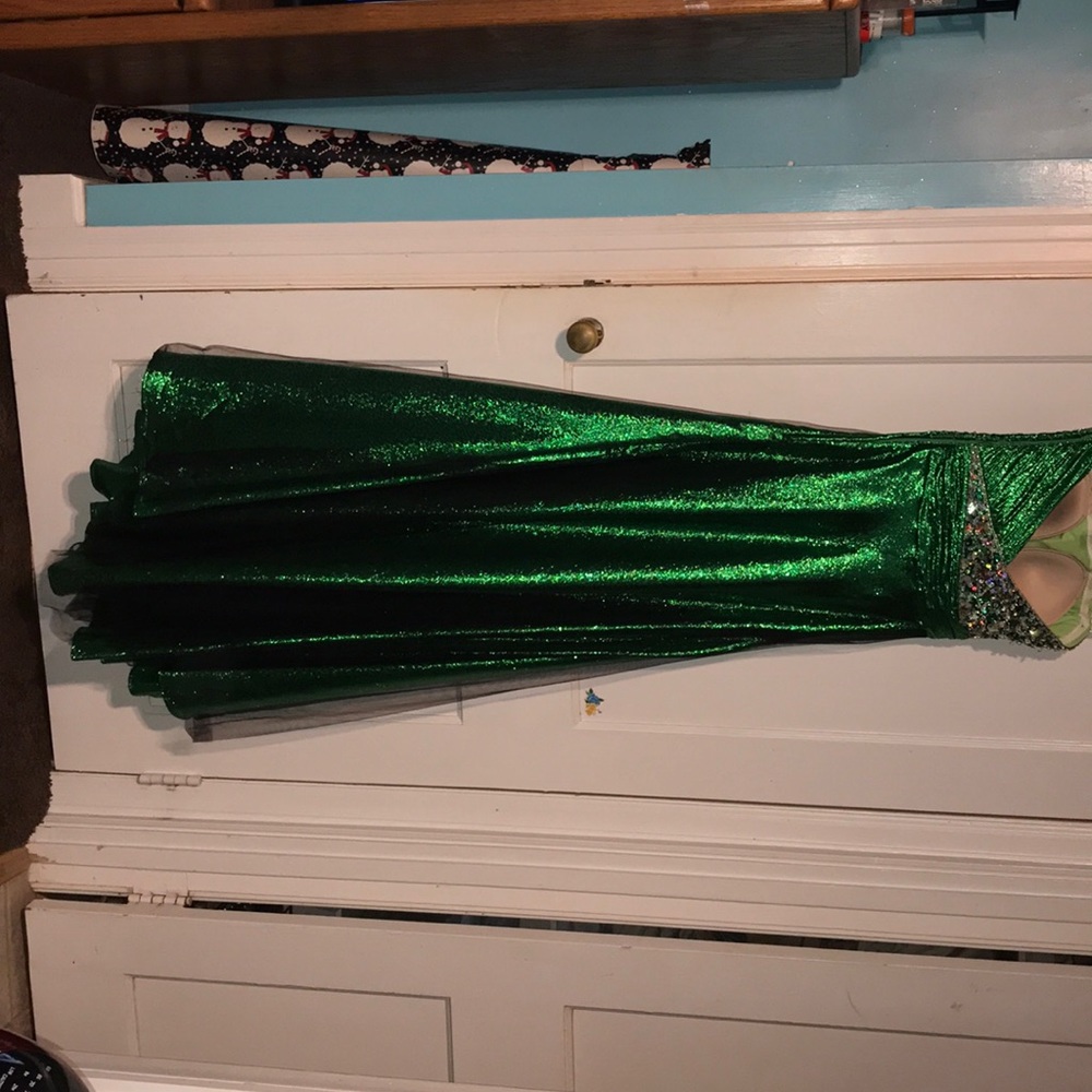 Pageant/Prom dress - Picture 4 of 4